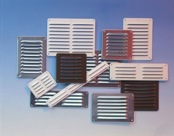 Aluminium schoepenrooster opbouw 300 x 40mm - WIT (1-3004W) Aluminium schoepenrooster opbouw 300 x 40mm - WIT (1-3004W)